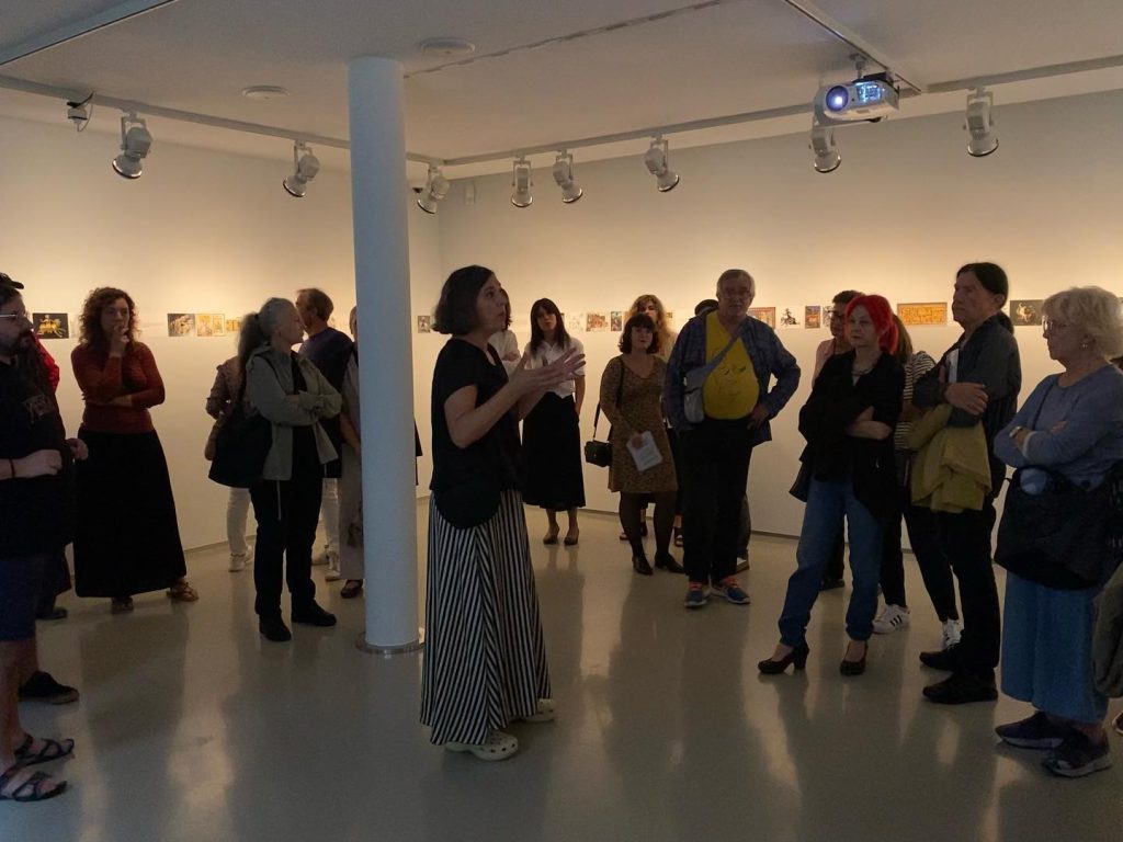 Visita comentada a l'exposició 'L'escriptura en el relat artístic', a càrrec de Mercè Alsina