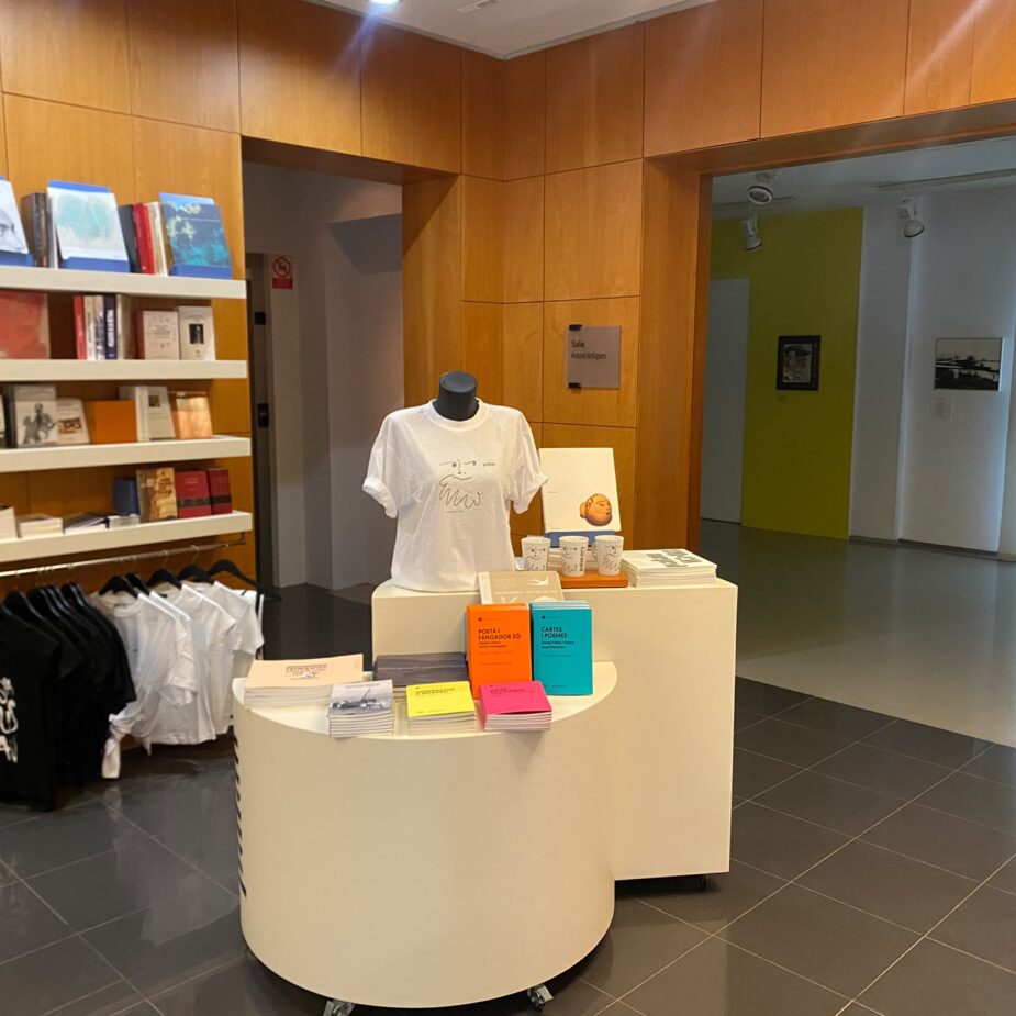 La Fundació Palau renova l’espai de recepció i botiga per millorar l’accessibilitat i l’experiència dels visitants